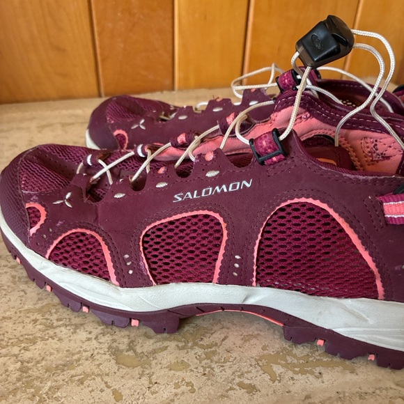 Salomon Shoes - Salomon Burgundy and Pink Trail Water Shoes Camping Adjustable